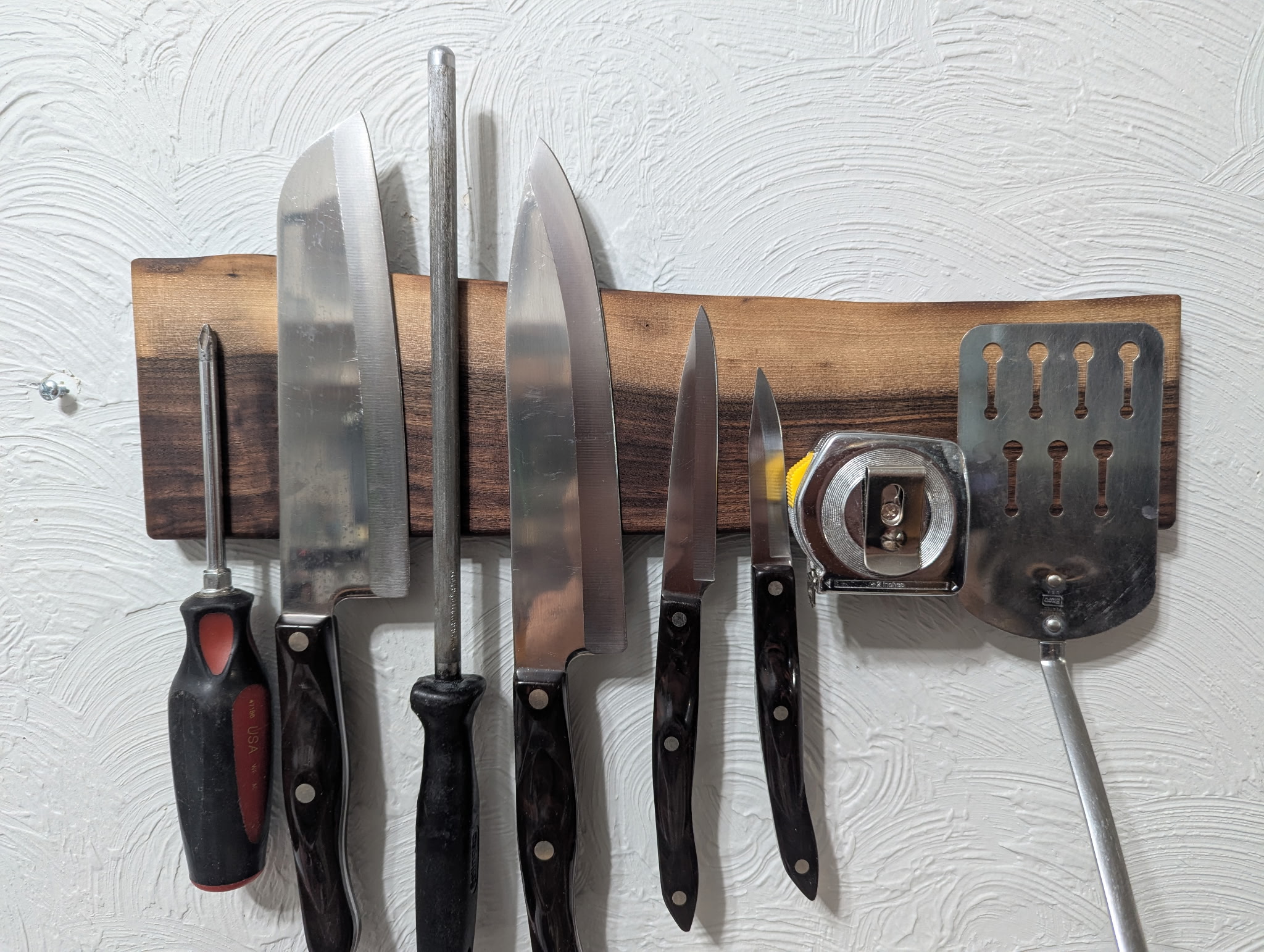15 Magnetic Knife Holder