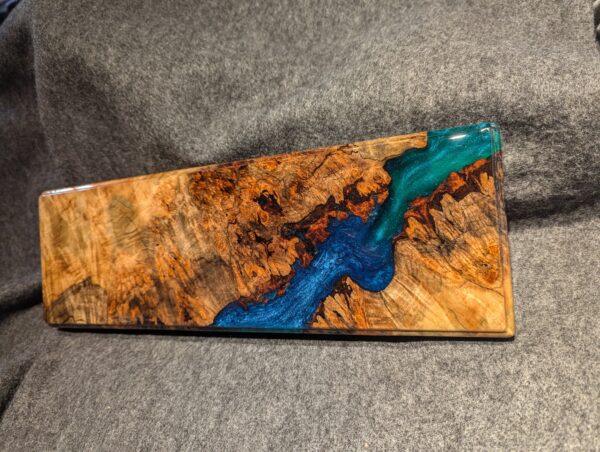 CB011 - Silver Maple Burl Cribbage Board (Customizable)