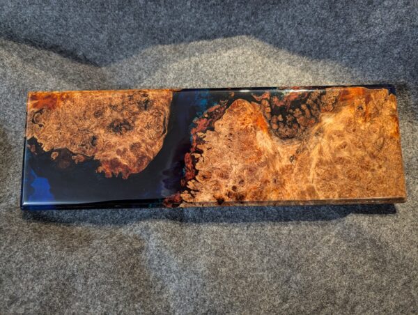 CB014 - Silver Maple Burl Cribbage Board (Customizable)